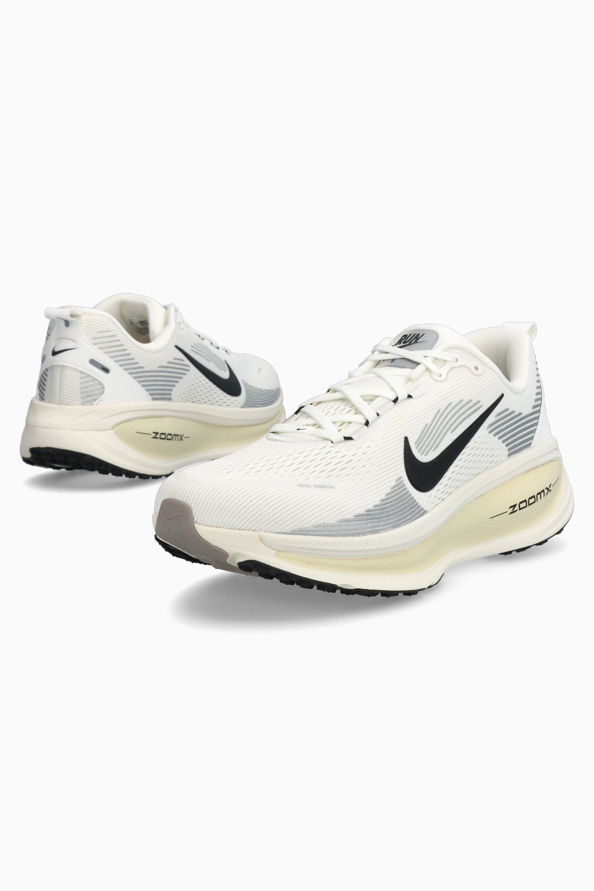 Мъжки маратонки Nike Vomero 18 (Бял) - HM6803-101 – снимка 2