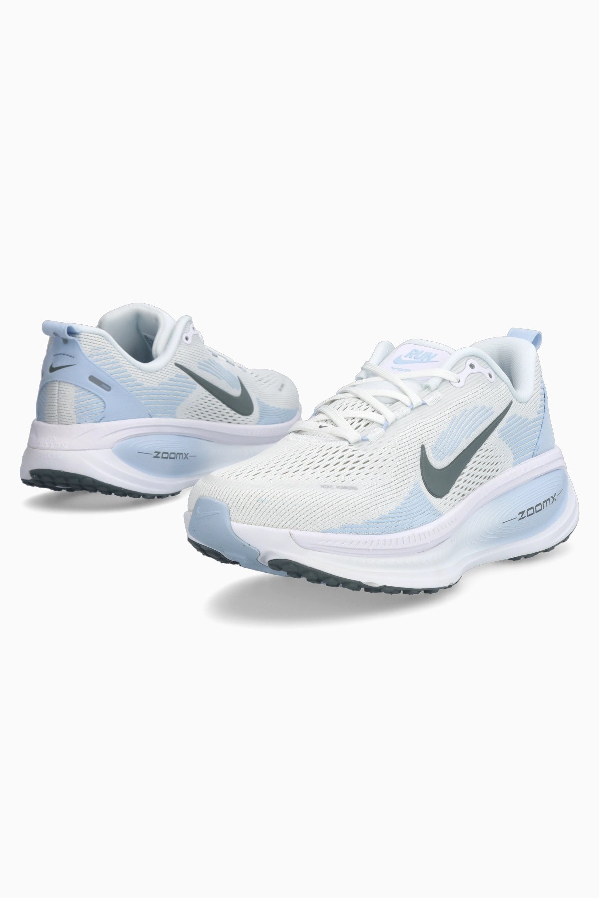 Мъжки маратонки Nike Vomero 18 (Бял) - HM6803-113 – снимка 2