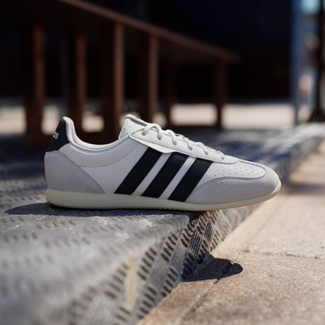 Мъжки маратонки adidas Barreda Lo Cloud White Core Black - JR4618 – снимка 2
