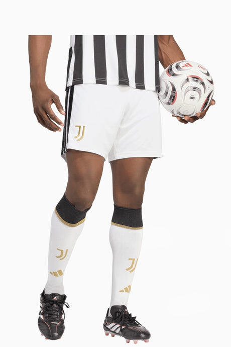 Шорти adidas Juventus FC 26/27 Домакински екип (Черен) - KC2288