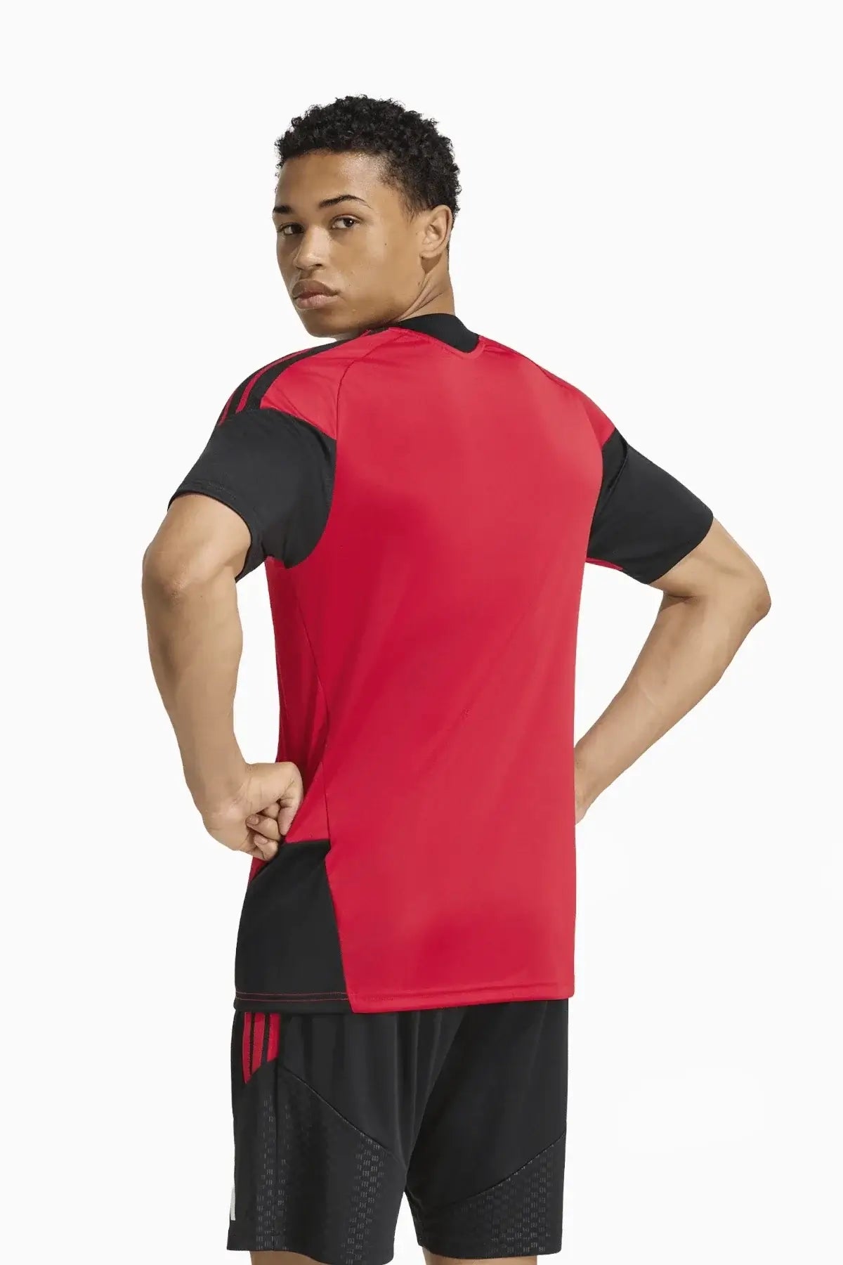 Тениска adidas Manchester United 26/27 Tiro Training (Червен) - KC4872 – снимка 2