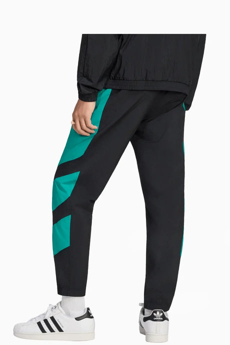 Спортно долнище adidas Originals Liverpool FC 26/27 EQT Track (Черен) - KG2909 – снимка 2