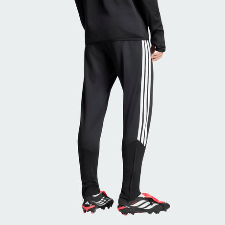Adidas Tiro 26 Winterized TR KW1307 задна част