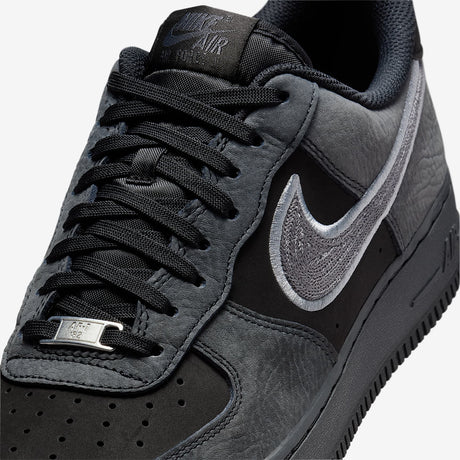 Мъжки маратонки Nike Air Force 1 '07 LV8 Black Smoke Grey - IB6842-002 – снимка 7