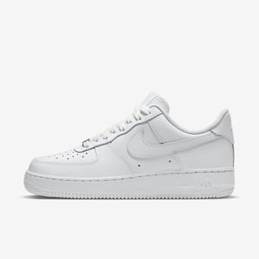 Дамски маратонки Nike Air Force 1 '07 (Бял) - DD8959-100