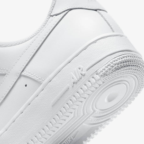 Дамски маратонки Nike Air Force 1 '07 (Бял) - DD8959-100 – снимка 9