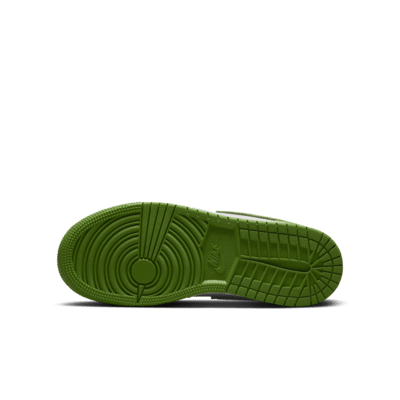 Маратонки Air Jordan 1 Low SE Chlorophyll - HF4779-100 – снимка 2
