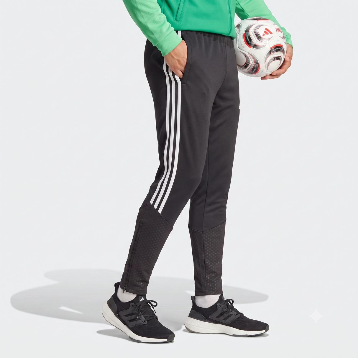 Мъжко долнище TIRO 26 VIP PANT COMPETITION - KA5119