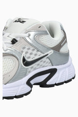 Мъжки маратонки Nike V5 RNR (Сив) - HJ5228-104 – снимка 5