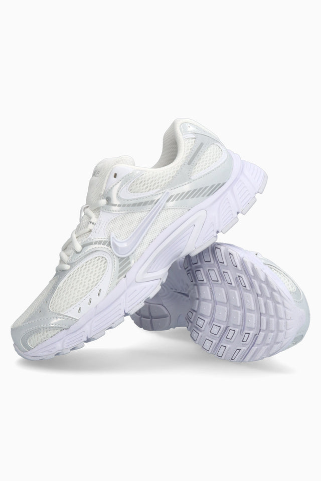 Дамски маратонки Nike V5 RNR (Бял) - HQ7901-101