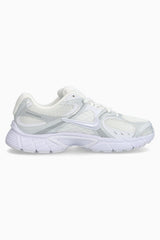 Дамски маратонки Nike V5 RNR (Бял) - HQ7901-101 – снимка 3