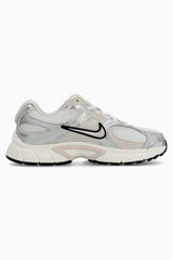 Маратонки Nike V5 RNR (Сив) – снимка 3