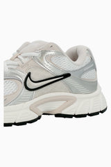 Маратонки Nike V5 RNR (Сив) – снимка 5