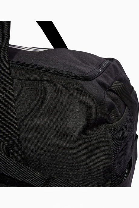 Спортен сак adidas Tiro 23 League Dufflebag M (Черен) - HS9742