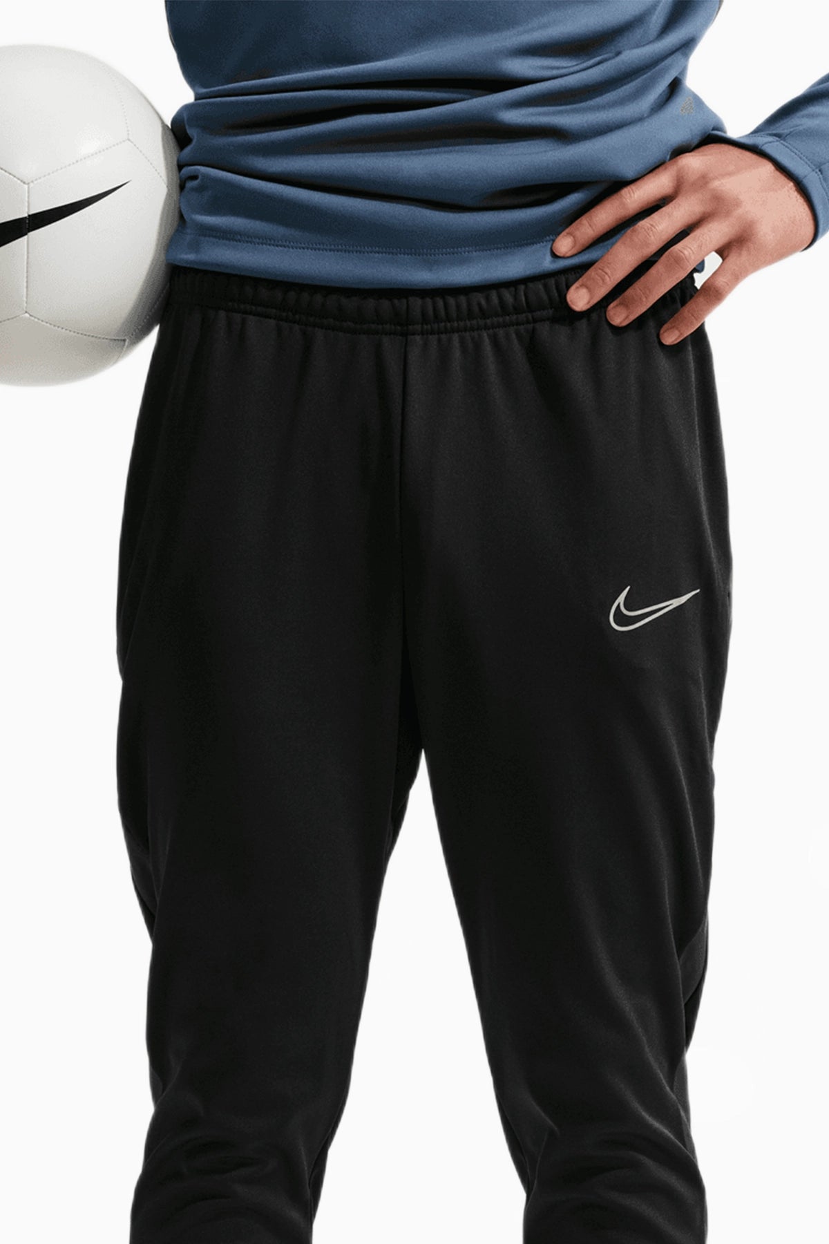 Спортно долнище Nike Academy Winter Warrior (Черен) - HV3326-010 – снимка 3