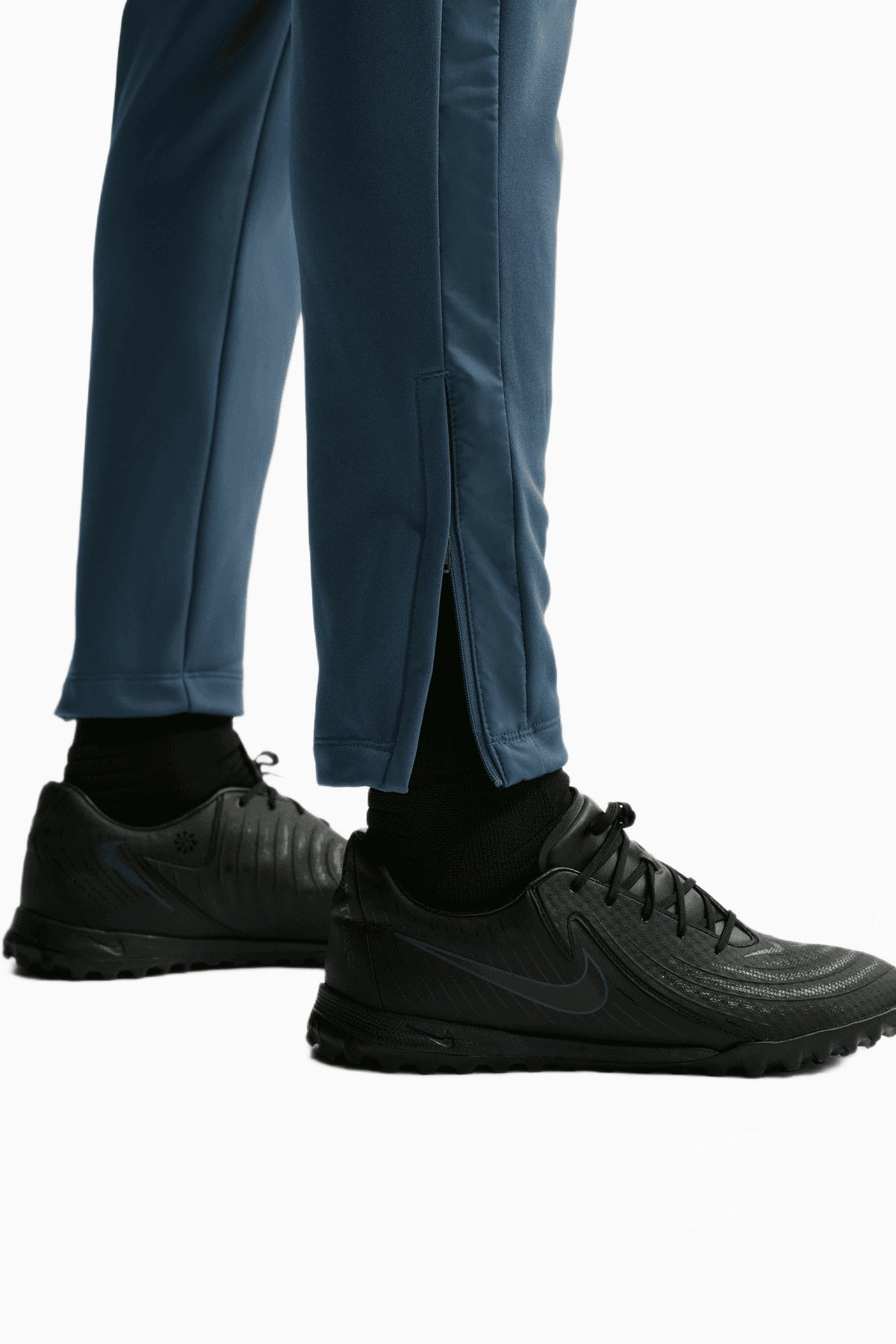Спортно долнище Nike Academy Winter Warrior (Син) - HV3326-438 – снимка 4