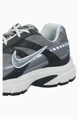 Мъжки маратонки Nike Initiator (Сив) - IB3083-001 – снимка 5