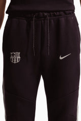 Спортно долнище Nike FC Barcelona 26/27 Tech Fleece (Червен) - IO3644-647 – снимка 3