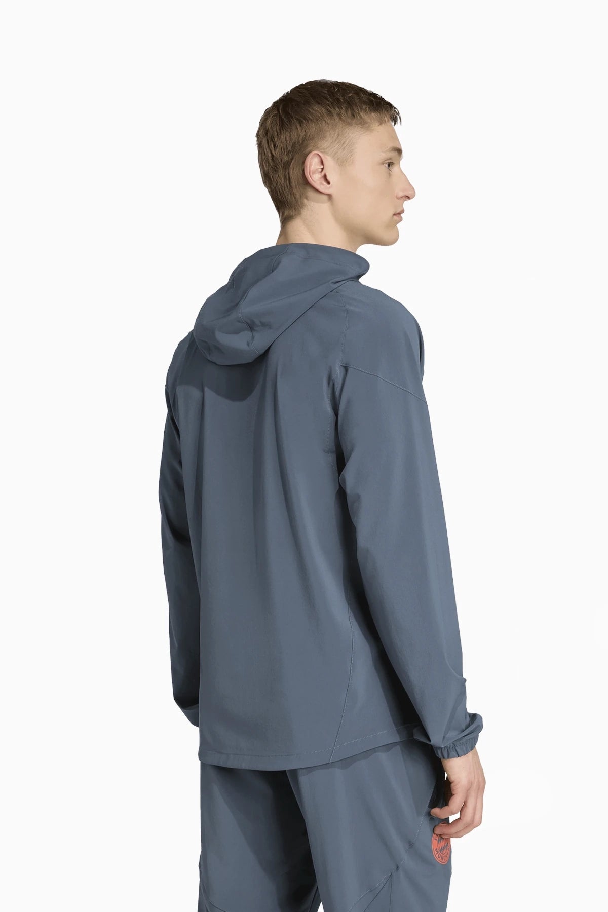 Яке adidas FC Bayern 25/26 Competition Vis Tech Travel (Сив) - JV5343 – снимка 2