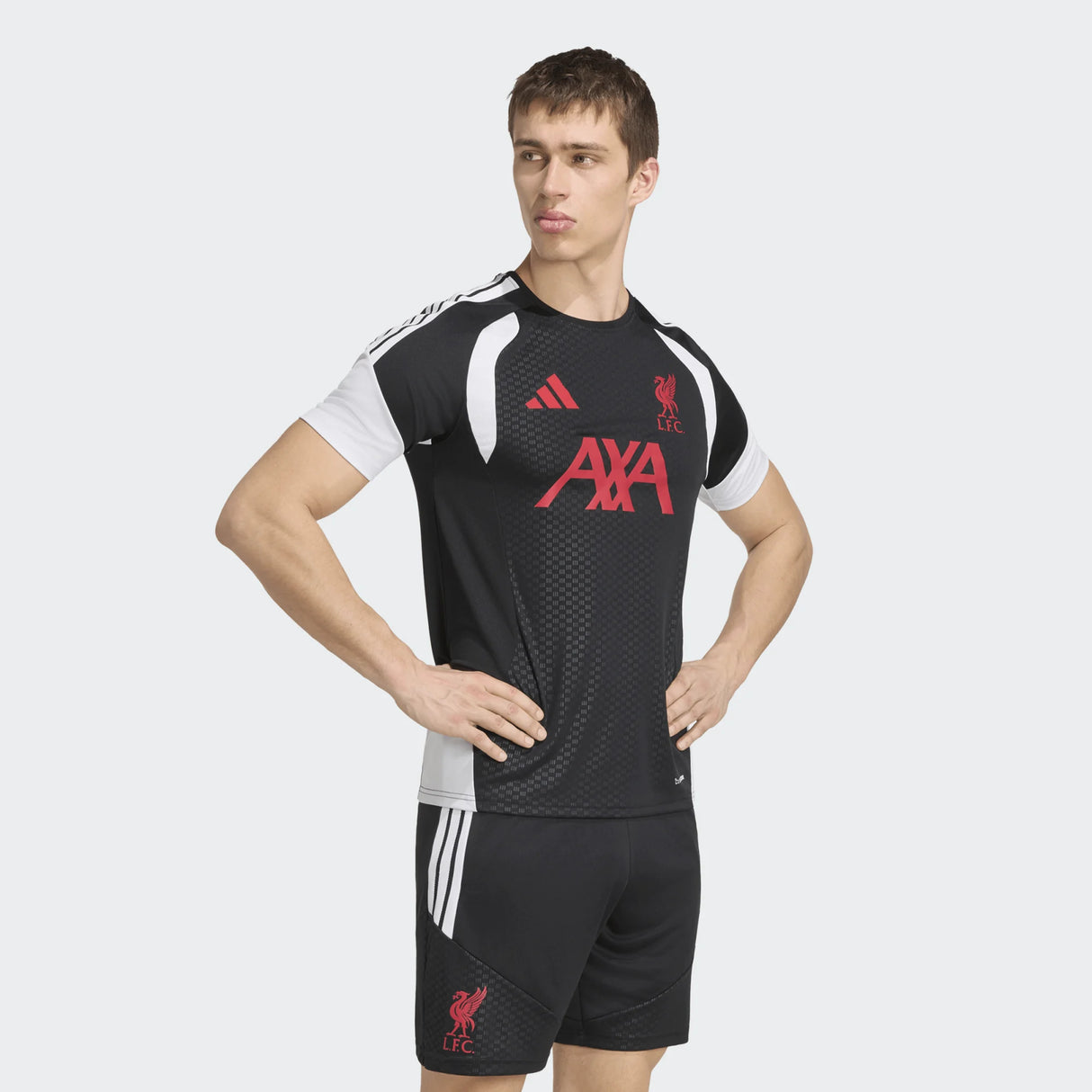 Mъжка тениска LIVERPOOL FC 26/27 Tiro 26 Training - KB5771