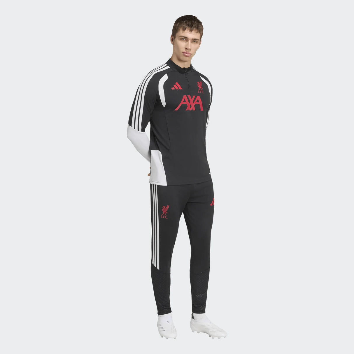 Мъжки спортен екип LIVERPOOL F.C TIRO 26 COMP - KB5774 / KB5741