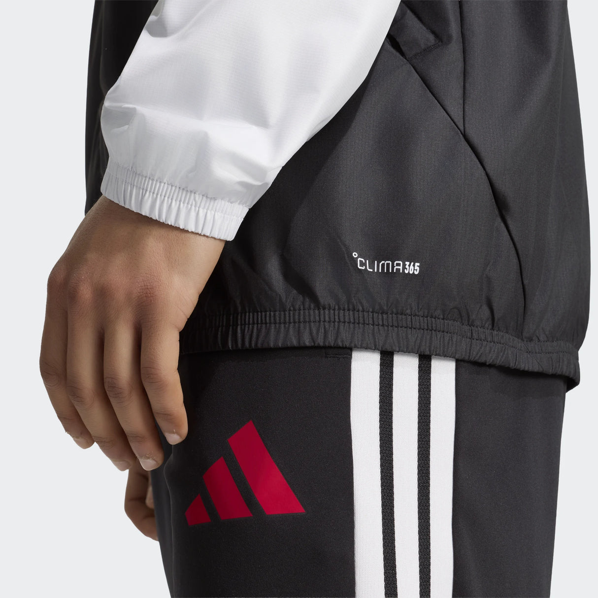 Мъжко яке LIVERPOOL F.C. TIRO 26 All Weather - KB5796