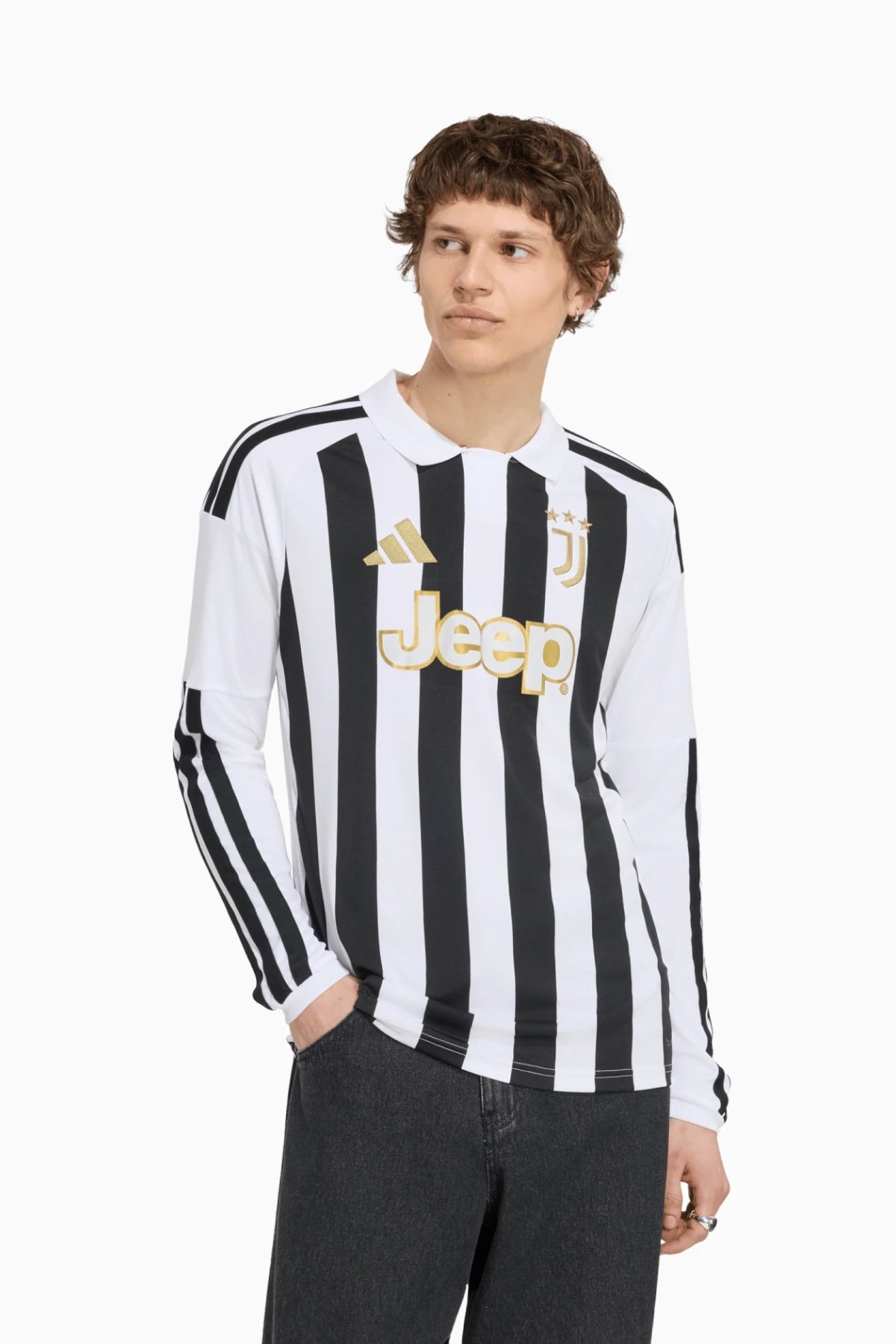 Juventus 26/27 Като Домакин Replica дълги ръкави KC1316