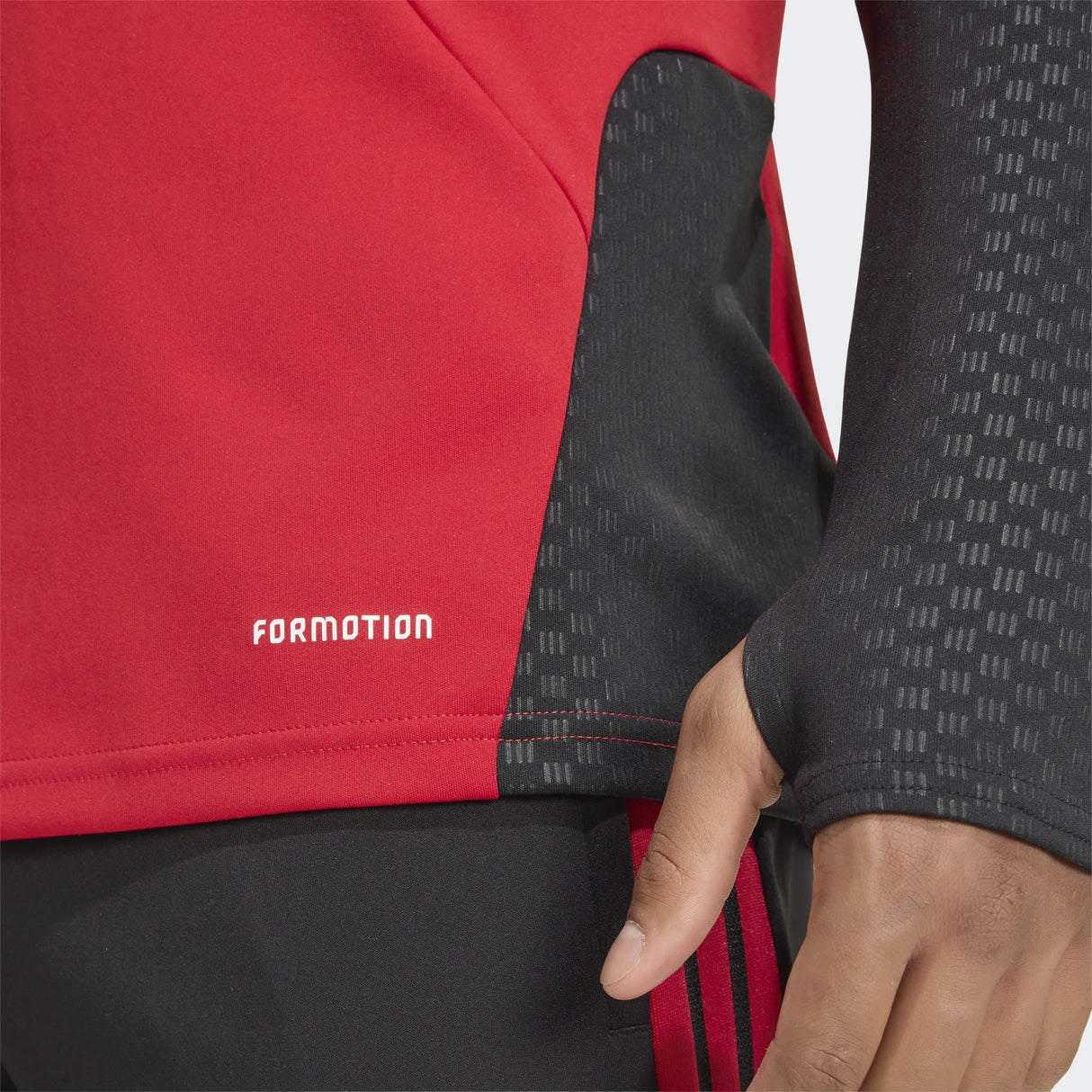 Мъжки спортен екип MAN. UNITED F.C. TIRO 26 COMP - KC4884 / KC4877