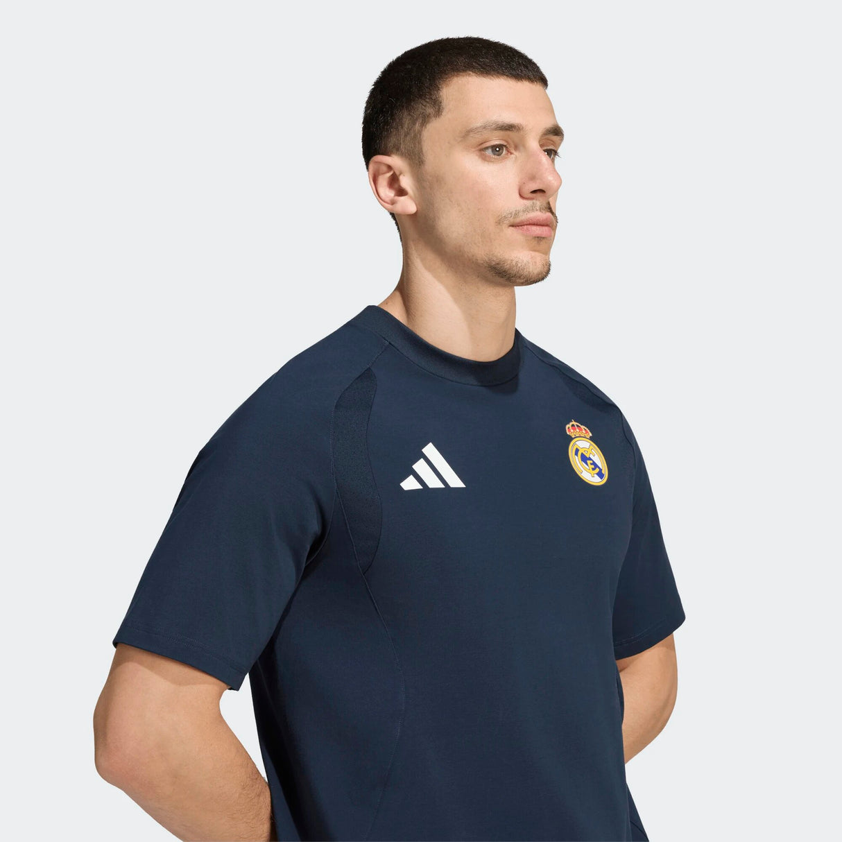 Мъжка тениска REAL MADRID Tiro 26 Lifestyle - KG2967