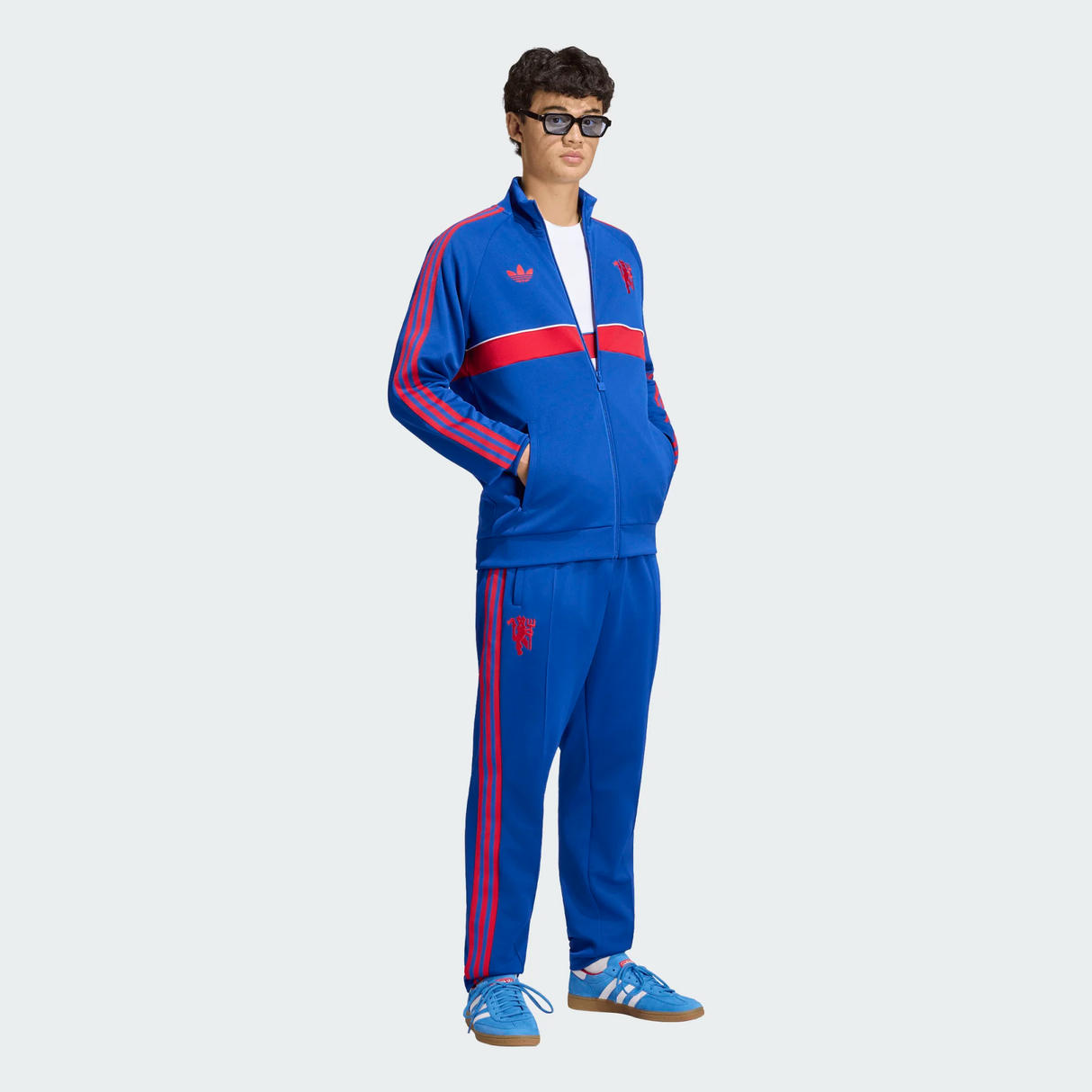 Мъжки спортен екип MANCHESTER UNITED F.C. ORIGINALS - KH4817 / KH4816