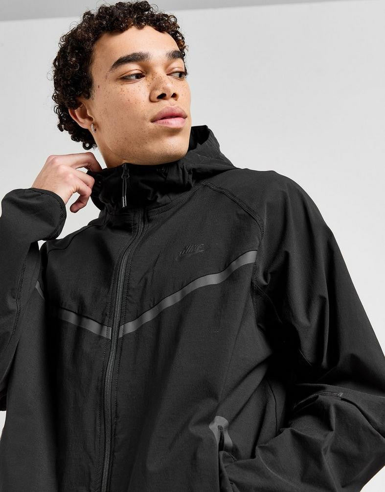 Мъжко яке TECH Windrunner Full-Zip - HM7151-010