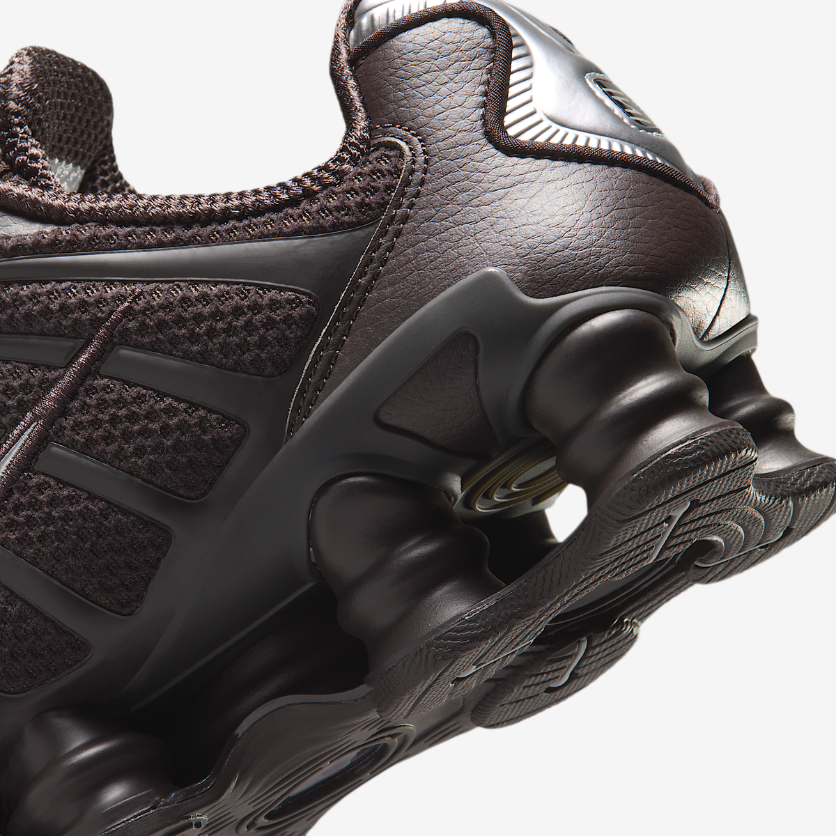 Маратонки Nike Shox TL Velvet Brown Metallic Silver - IH2559-201 – снимка 8