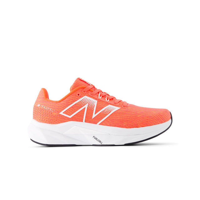 Дамски маратонки New Balance FuelCell Propel v5 (Червен) - WFCPRCV5