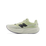Дамски маратонки New Balance FuelCell (Зелен) - WFCX8UV – снимка 2